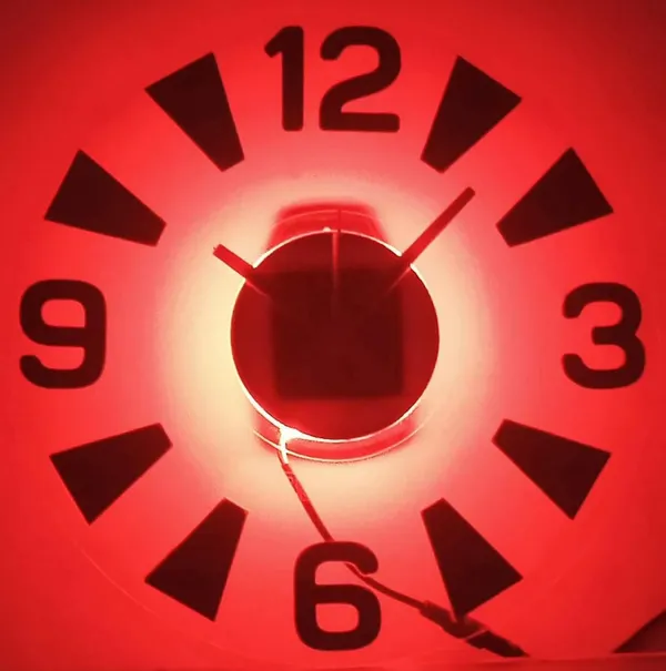 Red_Acrylic_Modern_Neon_Wall_Clock_With_Neon_Led_Backlight_Also_With_Golden_Digit_(12_Inches)_-_Neon_Light