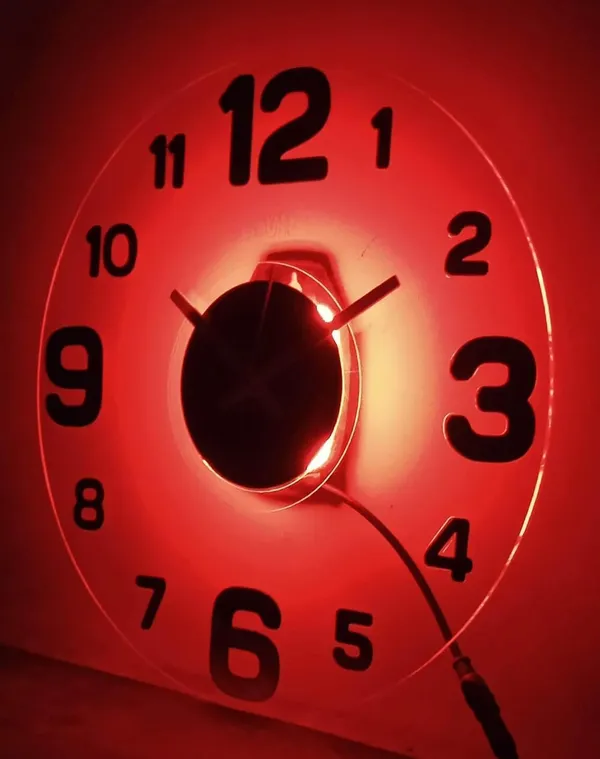 Red_Acrylic_Modern_Neon_Wall_Clock_With_Neon_Led_Backlight_(12_Inches)_With_Gold_Number-_Neon_Light_New_Wall_Clock