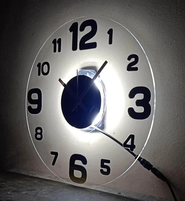 White_Acrylic_Modern_Neon_Wall_Clock_With_Neon_Led_Backlight_(12_Inches)_With_Gold_Number-_Neon_Light_New_Wall_Clock