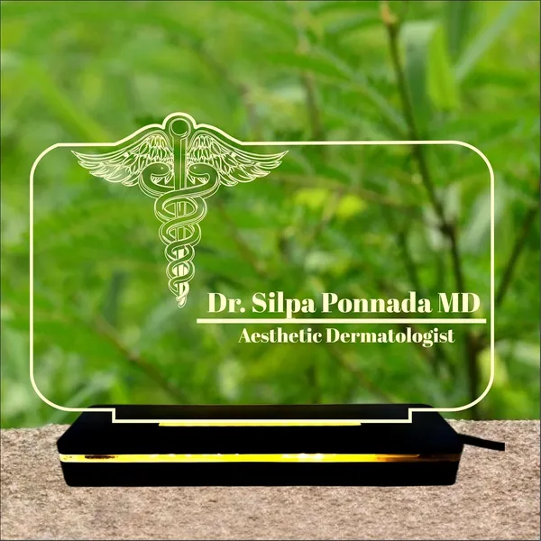CUSTOMISED_Doctor_Lamp_with_Doctors_Name_and_Design_|_Personalized_Gift_for_Doctors_(Warm_White_Color_LED_Light)_(Dentist-1)