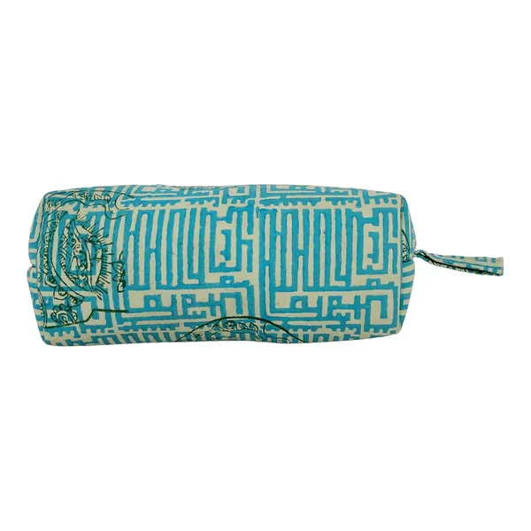 Indha_Eco-Friendly_Handmade_Utility_Pouch_|_Upcycled_Multipurpose_Pouch_for_Travel,_Daily_Use_&_Storage_|_Artisan_Crafted_Zipper_Pouch_(Blue_&_White_Face_Print)