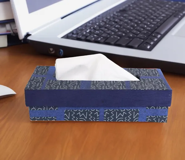 Blackblue_Handcrafted_Tissue_Paper_Box