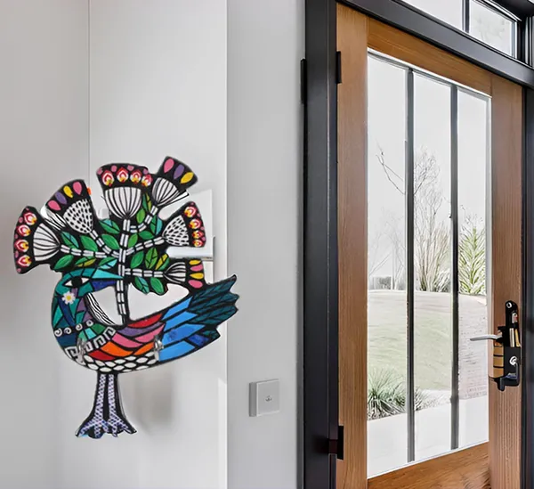 INDHA_Hand-Painted_Peacock_Design_Key_Holder_-_Elegant_and_Sustainable_Wall-Mounted_Key_Organize