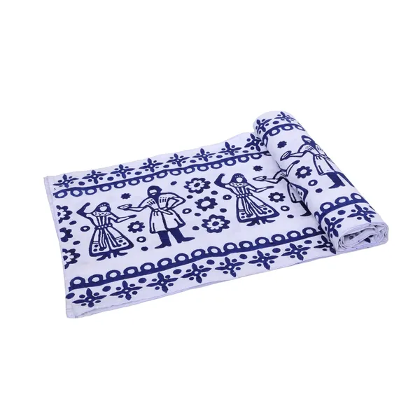 Indha_Block_Printed_Cotton_Dining_Table_Runner_&_Mats_Set_(6_Pieces)_|_Traditional_Design_Table_Mat_Set_for_Corporate_and_Personal_Gifting_(White_and_Blue_Dancing_Form)