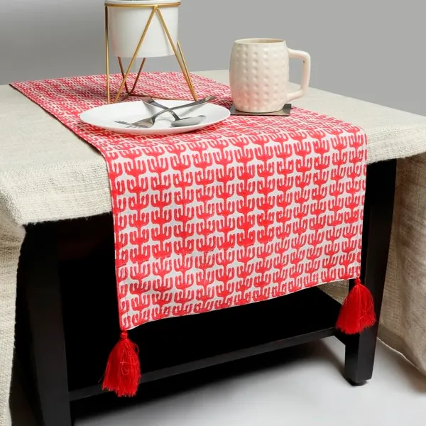 Indha_13.0_x_72_Inches_Table_Runner_for_Dining_Table_(Red_Cotton_Cactus_Print)