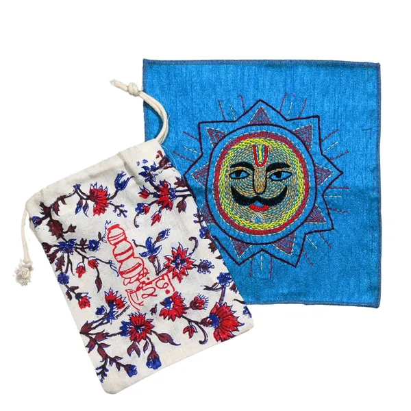 Indha_Folk_Sun_Face_Hand_Embroidery_Panel_–_Radiant_Solar_Motif_on_Dupion_Silk_|_Ethnic_Wall_Decor_|_DIY_&_Gift