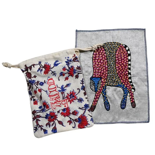 Indha_Gond_Art_Inspired_Animal|Leopard_Embroidery_Panel_–_Tribal_Folk_Motif_on_Dupion_Silk_|_Nature-Inspired_Decor_|_DIY_Art