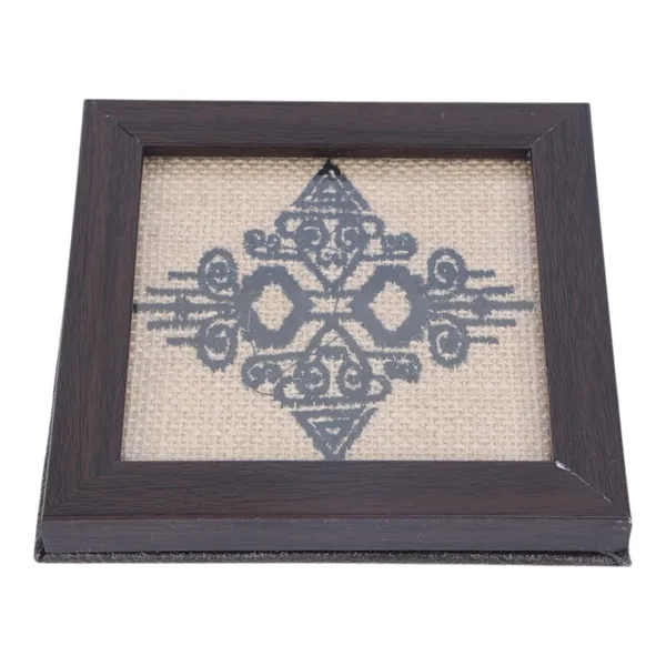 Multicolour_Hand_Embroidered_Glass_Coaster