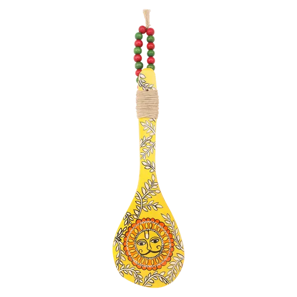 Indha_Hand-Painted_Wooden_Spoon_Décor_–_Madhubani_Sun_Art_|_Yellow_Wall_Accent_with_Jute_&_Beads_|_Travel-Friendly_Indian_Souvenir_|_Handmade_Gift