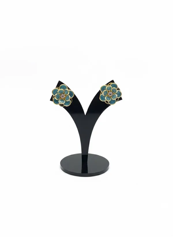 blue_color_petal_flower_studs_unique_trending_style