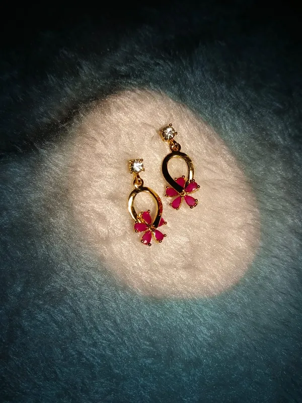 Pink_&_Golden_Gold-Plated_Floral_Earrings_With_Ad_On_Top_&_White_Gold_Plated_Pendant_Set_With_Pearl_In_Center_Matching_Earrings_For_Women_(Pack_Of_2)