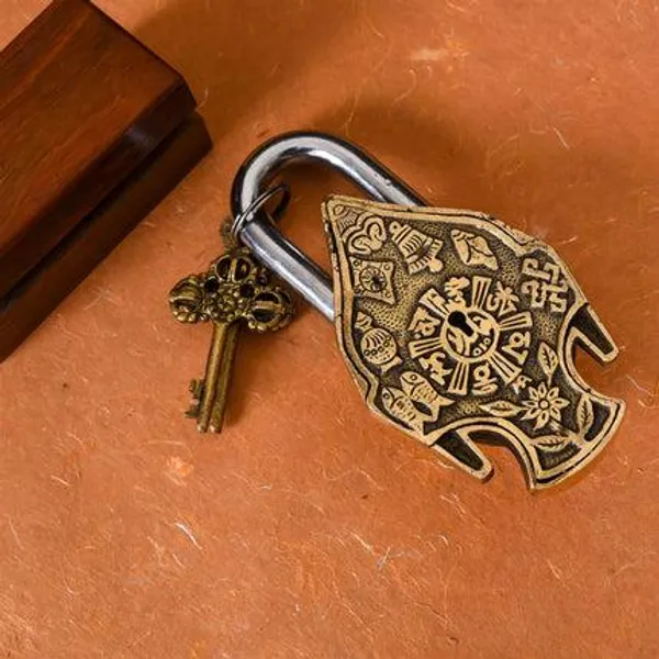 Golden_Brass_Buddha_Door_Lock