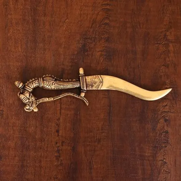 Golden_Brass_Katar_For_Ceremonial_And_Decoration