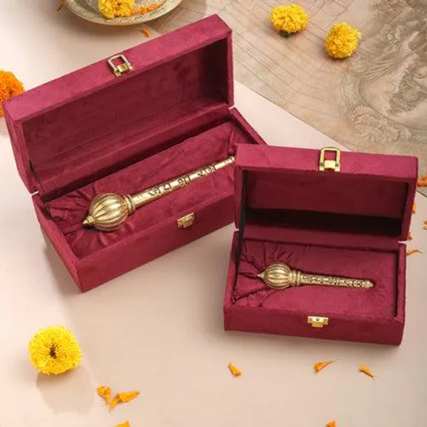 Golden_Brass_Handcrafted_Hanuman_Mace/Gada_Strength_&_Devotion