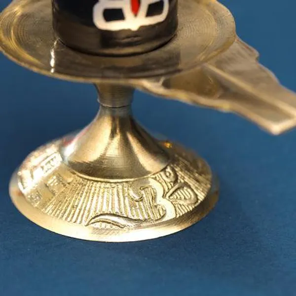 Golden_Brass_Stone_Shivling_Idol