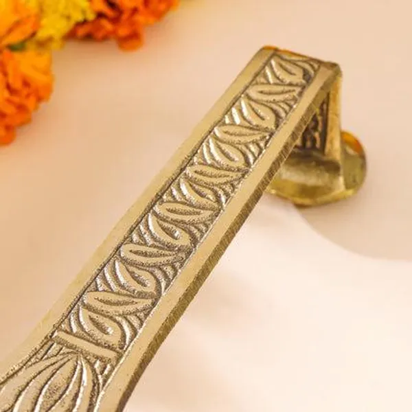 Golden_Brass_Dhoop_Aarti_Spoon_For_Pooja