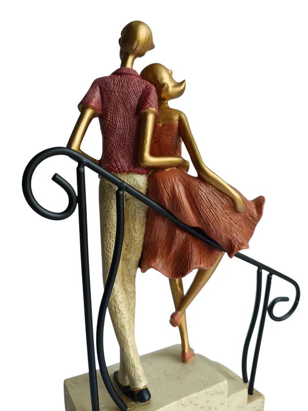Pink_Polyresin_Premium_&_Elegant_Figurine