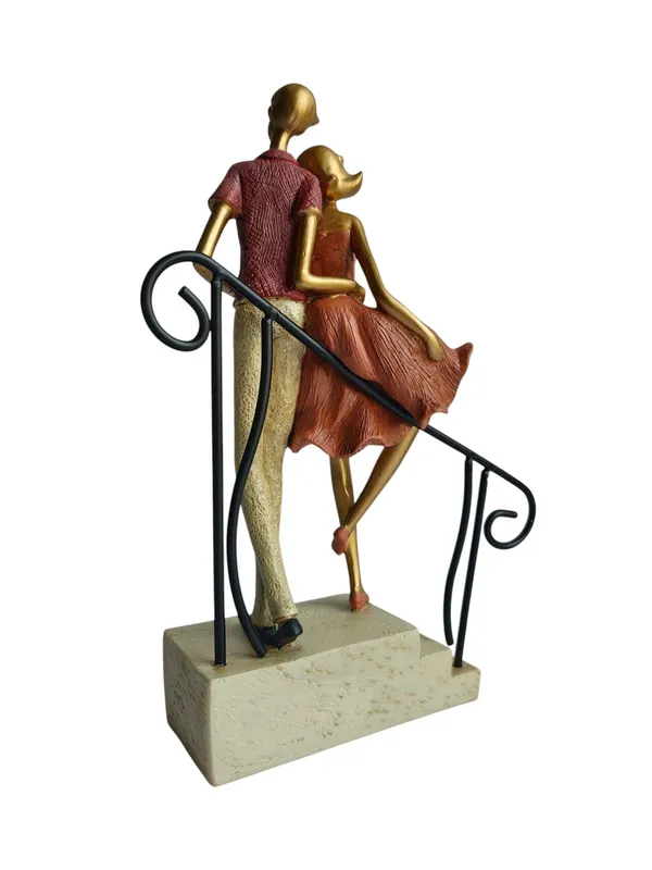 Pink_Polyresin_Premium_&_Elegant_Figurine