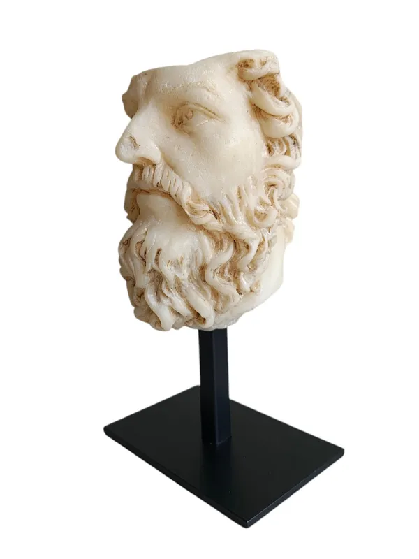 Classic_Zeus_Face_Bust_on_Stand_(Vintage_Cream)