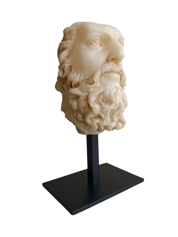 Classic_Zeus_Face_Bust_on_Stand_(Vintage_Cream)
