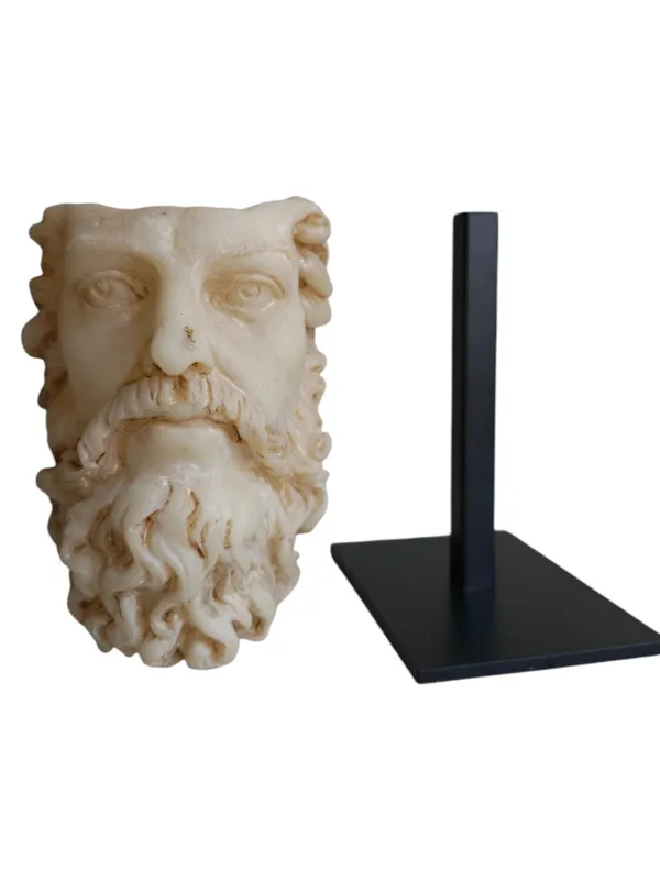 Classic_Zeus_Face_Bust_on_Stand_(Vintage_Cream)