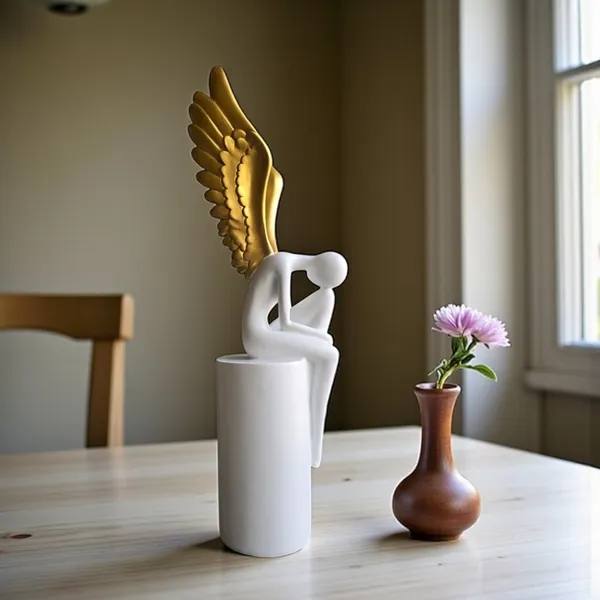 White_&_Golden_Lady_with_Wings