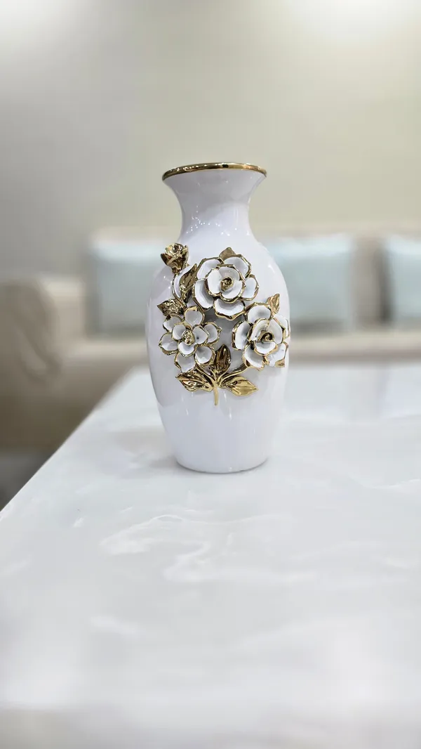 White_&_Golden_Ceramic_Premium_&_Elegant_Large_Vase