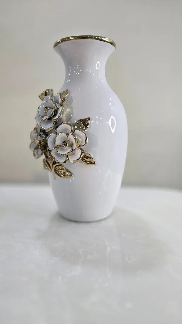 White_&_Golden_Ceramic_Premium_&_Elegant_Large_Vase