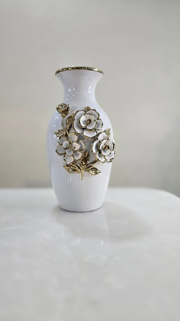 White_&_Golden_Ceramic_Premium_&_Elegant_Large_Vase