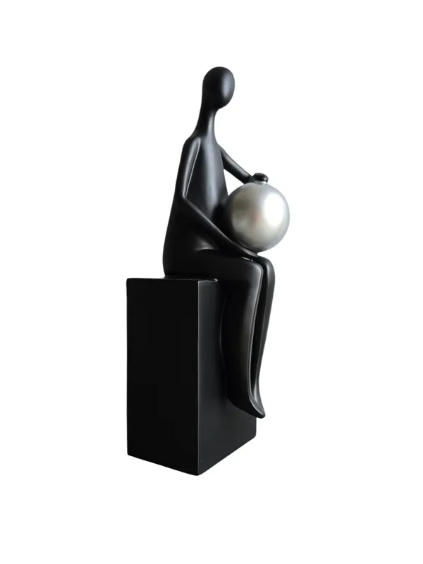 Black_Man_with_Silver_Ball