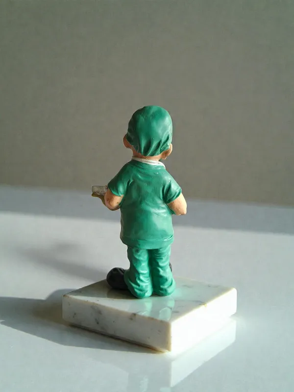 Male_Doctor