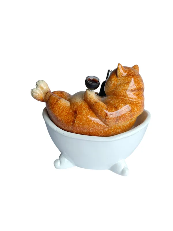 Chill_Cat_-_Drunk_Cat_in_Bathtub_with_Wine_Bottle_Figurine
