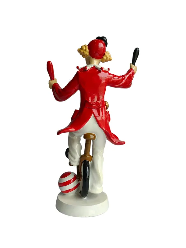Juggling_Circus_Clown_Figurine