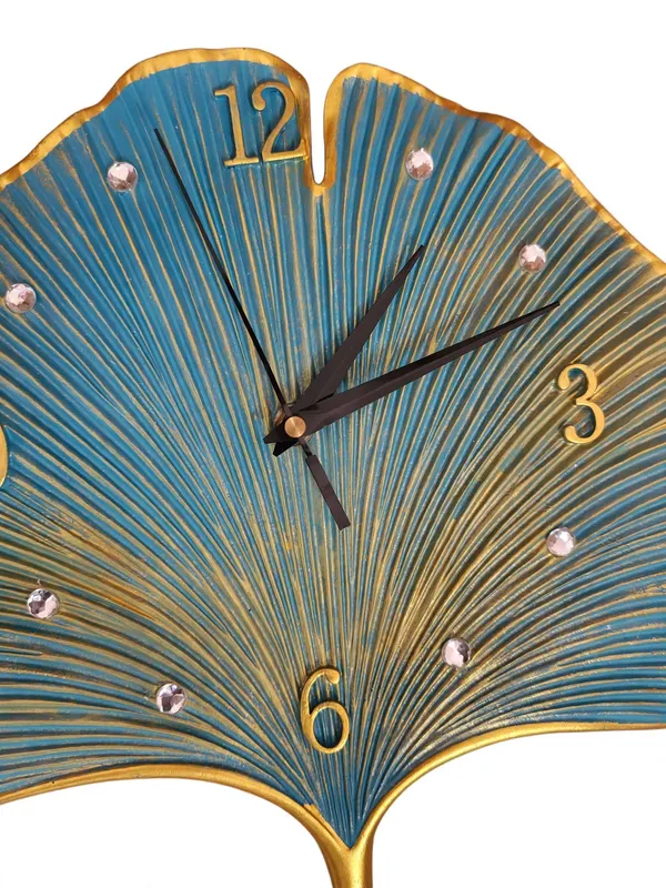 DecorGlam_Ginkgo_Leaf_3-Piece_Metal_Wall_Clock_-_Modern_Luxury_Wall_Art_Clock_for_Living_Room