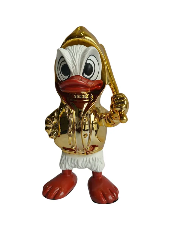 Donald_Duck_Table_Decor_Figurine_-_Metallic_Character_Sculpture