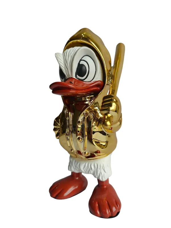 Donald_Duck_Table_Decor_Figurine_-_Metallic_Character_Sculpture