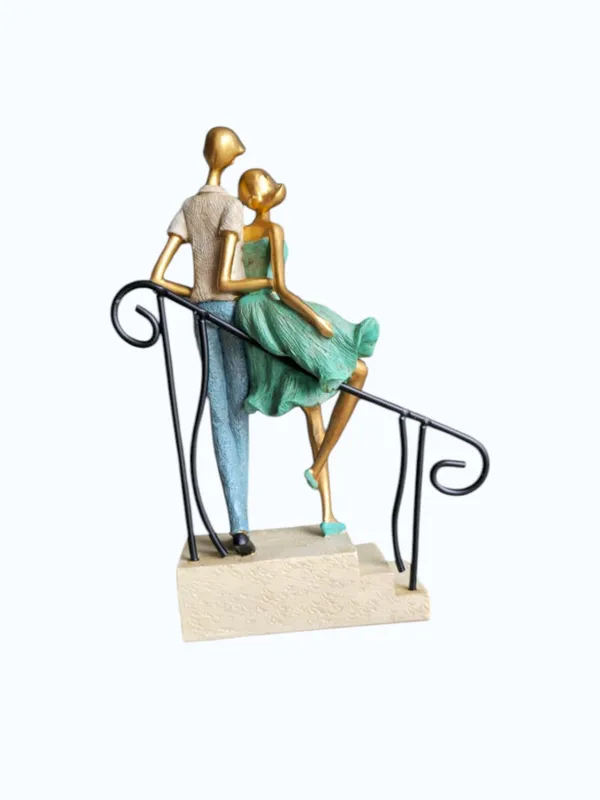Romantic_Couple_(Green_&_Blue)