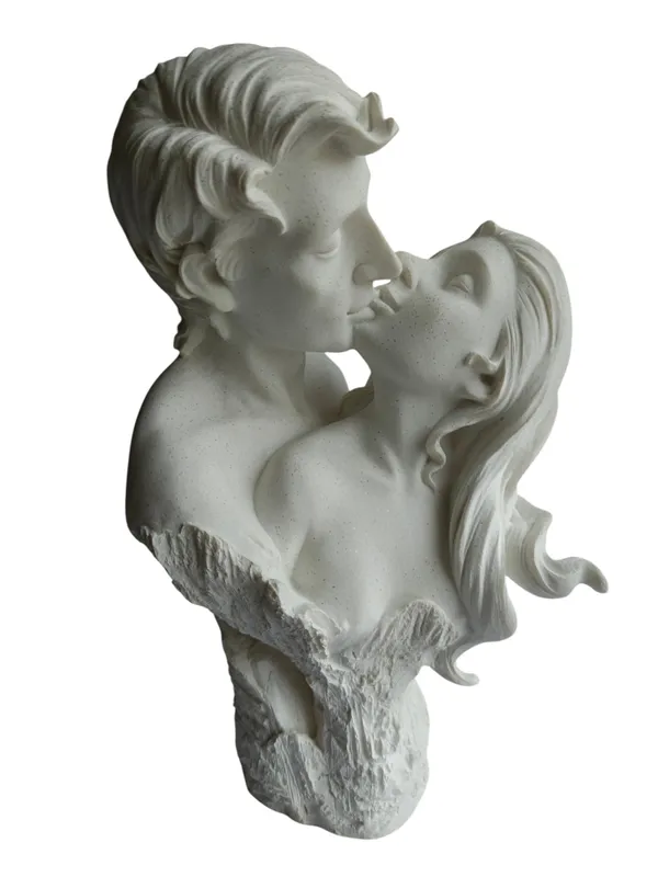 Eternal_Love_Kissing_Couple_Bust_Showpiece_-_Romantic_Couple_Statue