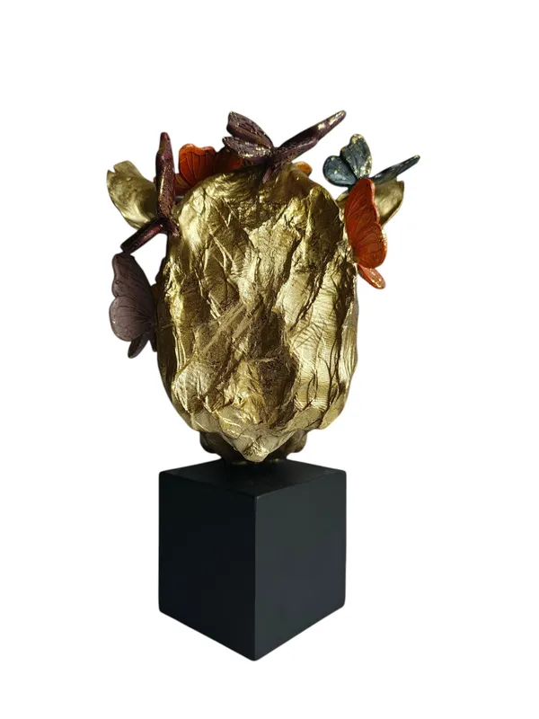 Golden_Rhino_Butterfly_Sculpture_-_Luxury_Resin_Table_Decor