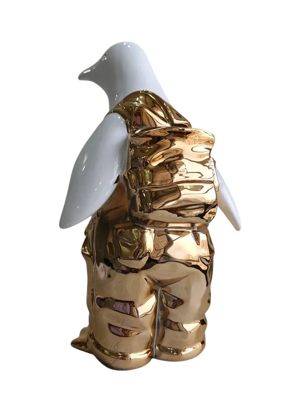 Golden_Tux_Penguin_-_Luxury_Ceramic_Vase_Figurine