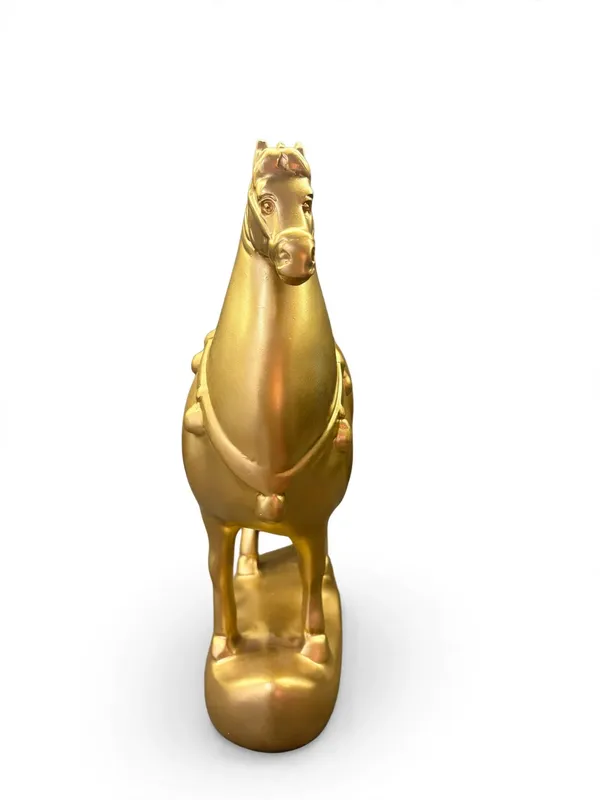 Imperial_Golden_Tang_Horse_Statue_�_Luxury_Feng_Shui_D�cor