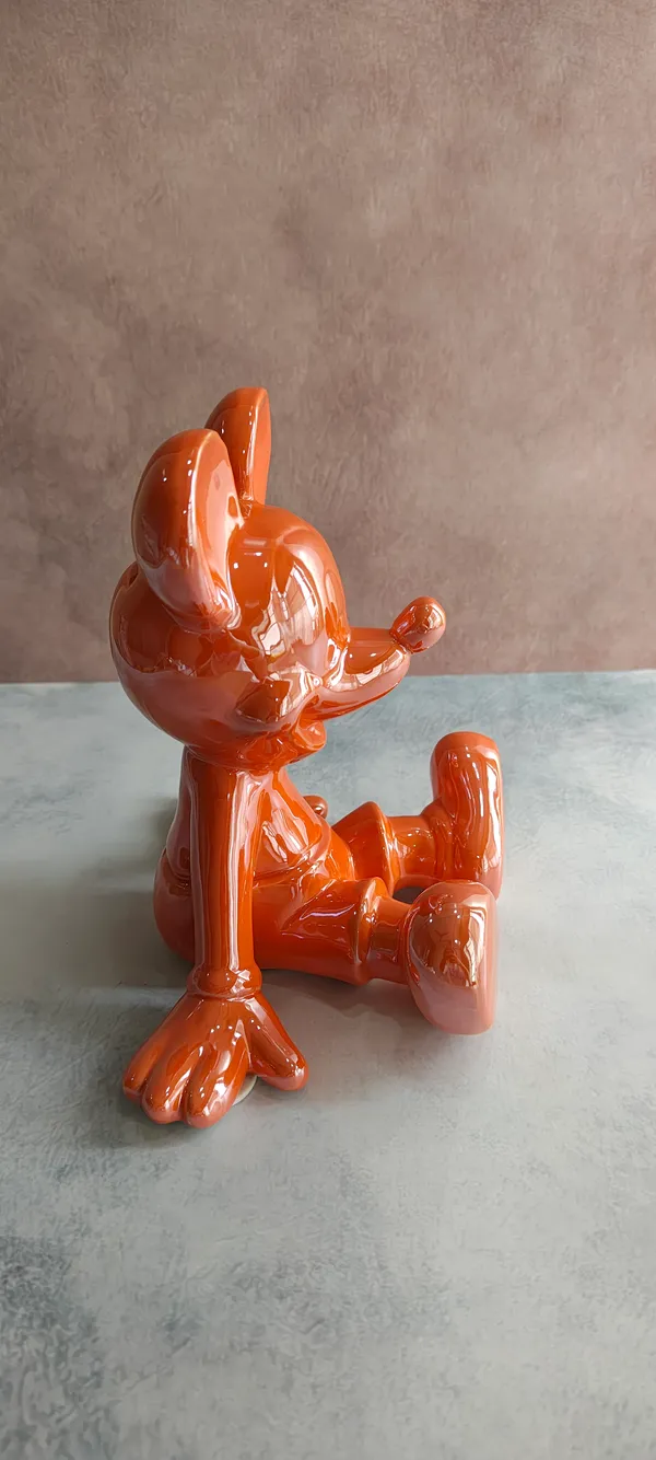 Orange_Sitting_Mickey