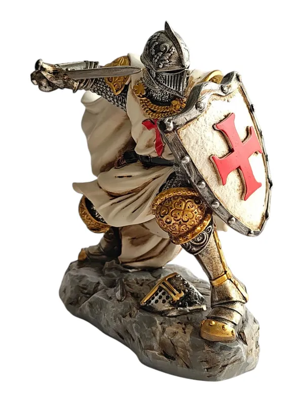 Knight_with_Shield