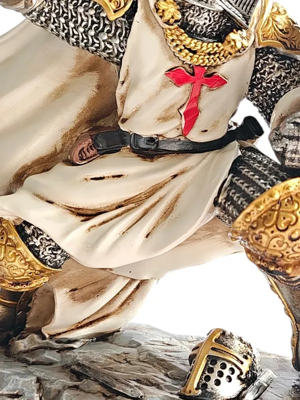 Knight_with_Shield