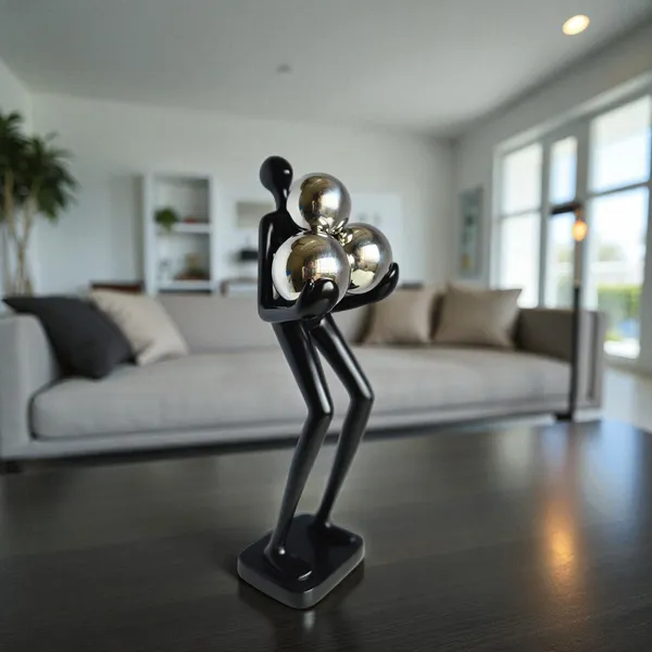 Black_Three_Ball_Figure
