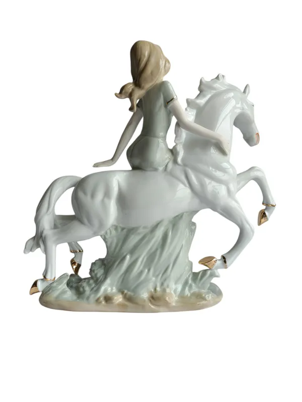 Lady_Riding_White_Horse_Showpiece_-_Victorian_Porcelain_Princess_Figurine