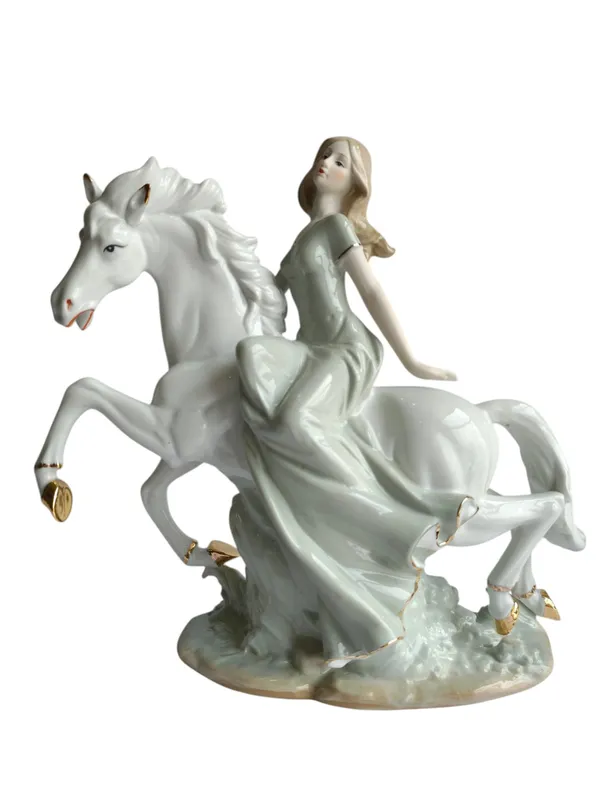 Lady_Riding_White_Horse_Showpiece_-_Victorian_Porcelain_Princess_Figurine