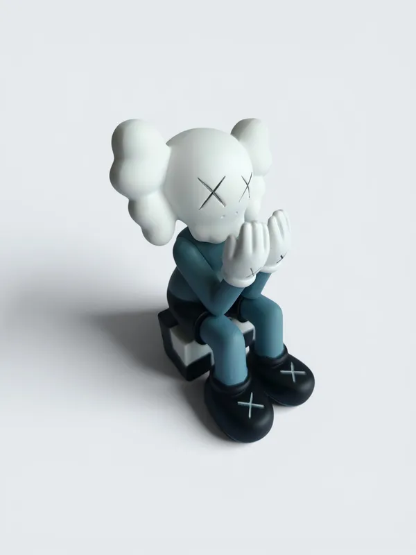 KAWS-Inspired_Companion_Figure_-_Passing_Through