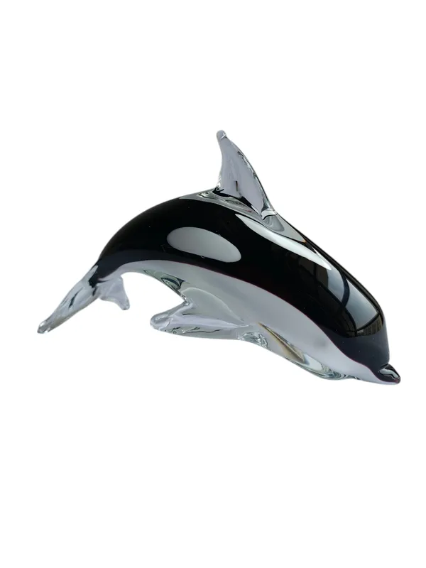 Midnight_Orca_-_Handblown_Murano-Style_Glass_Dolphin_Figurine