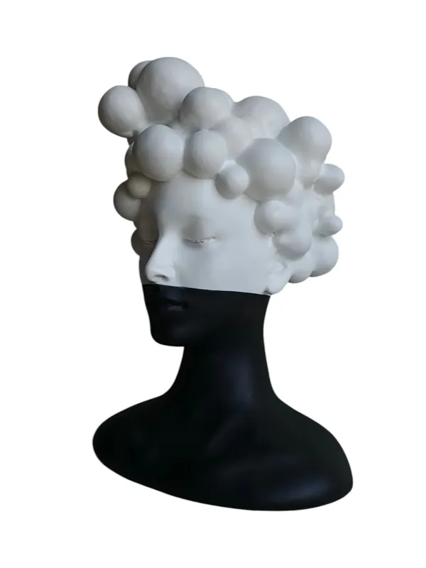 Dreaming_Cloud_Woman_Bust_Medium-Bubble_Hair_Lady